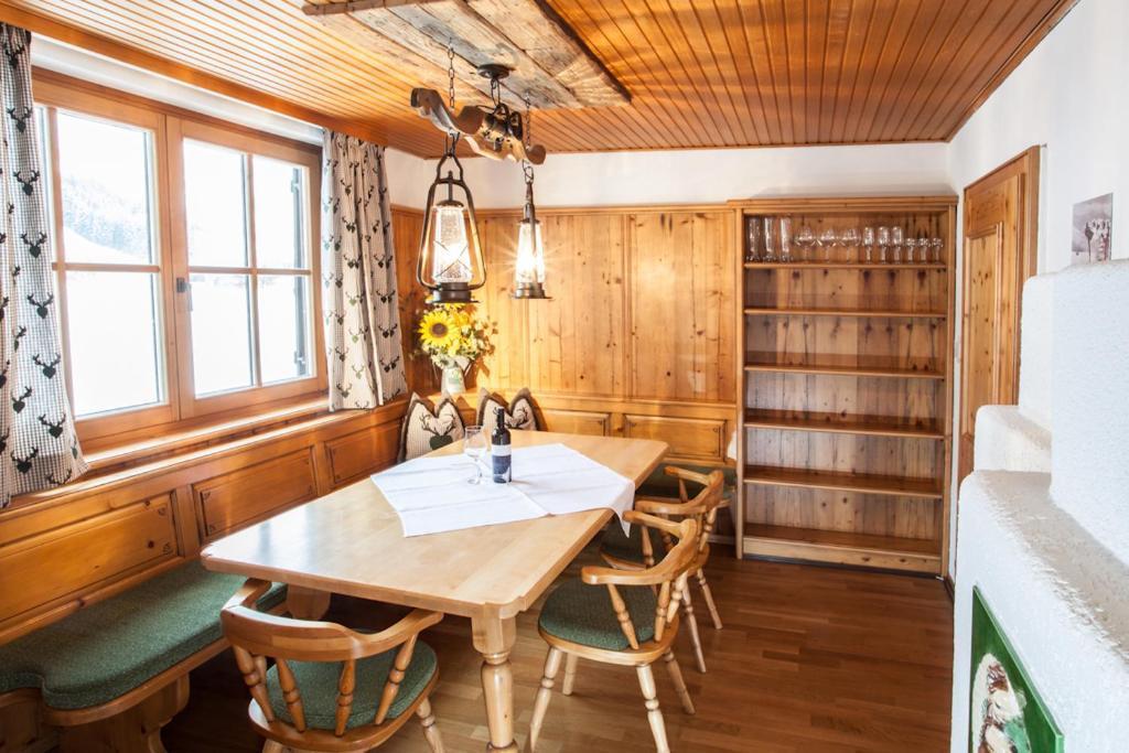 Chalet Appartement Alpenherz Saalbach-Hinterglemm Chambre photo