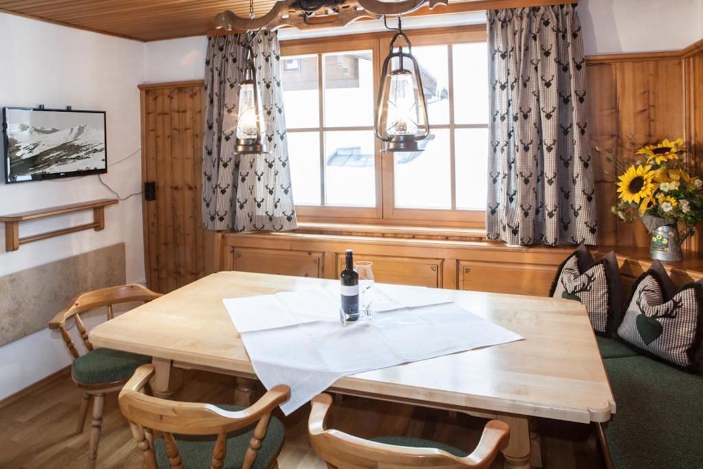 Chalet Appartement Alpenherz Saalbach-Hinterglemm Chambre photo